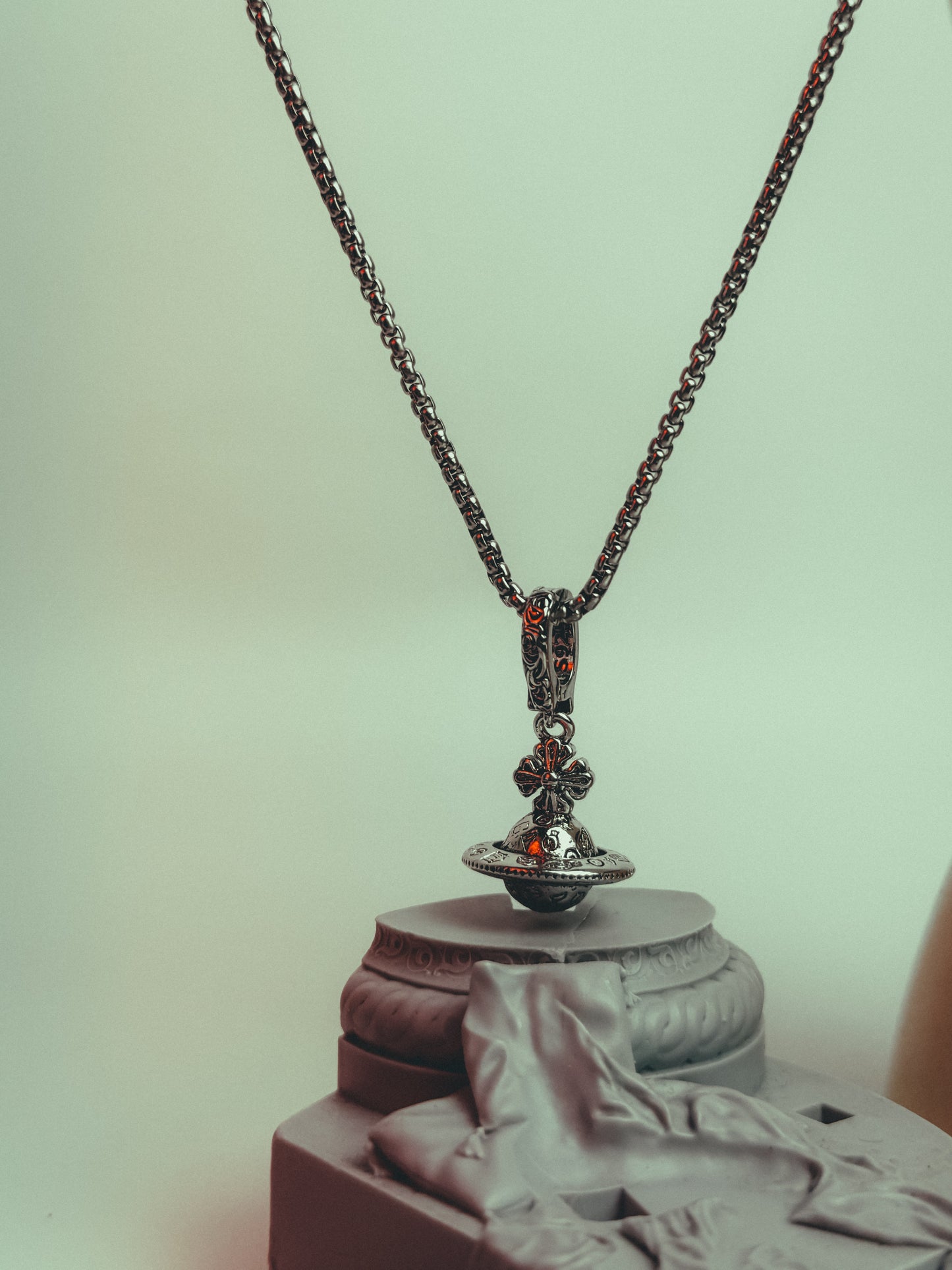 chrome hearts x vivienne westwood orb (Silver 925)