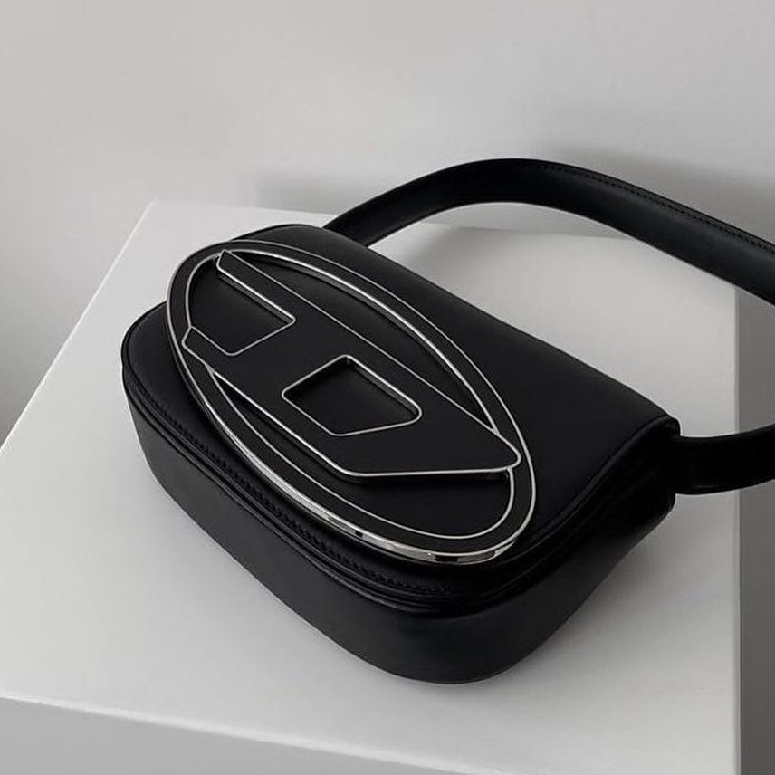 1DR - Iconic Black shoulder bag in nappa leather