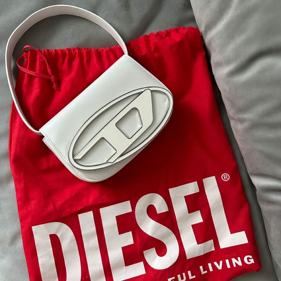 1DR - Iconic white shoulder bag in nappa leather