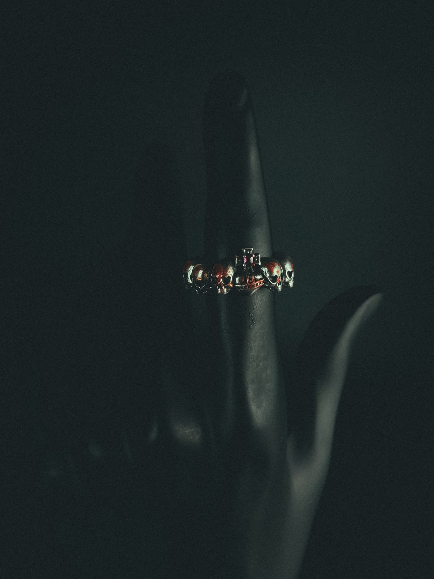 Skulls ring from vivienne westwood ( silver 295 )