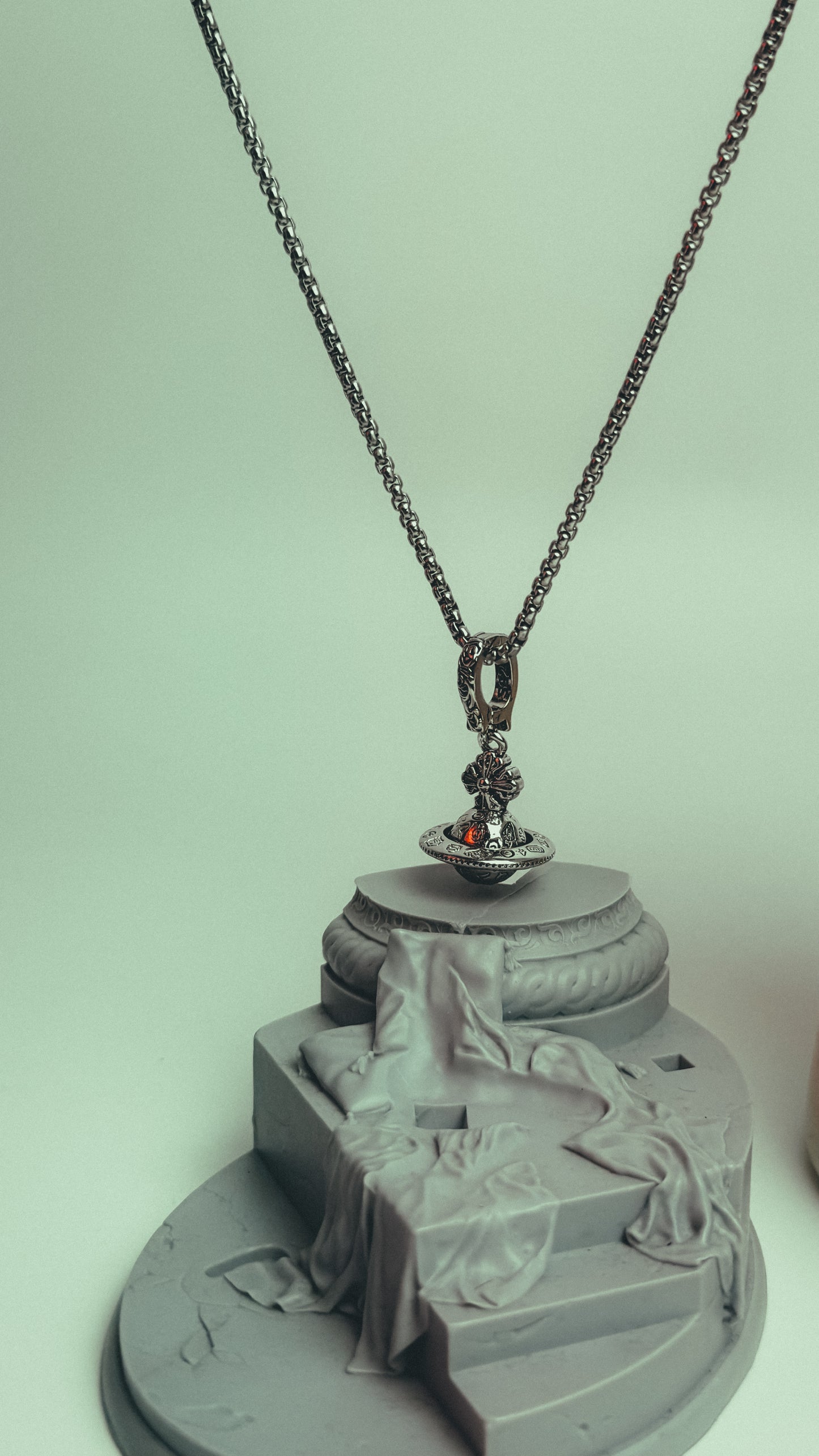 chrome hearts x vivienne westwood orb (Silver 925)