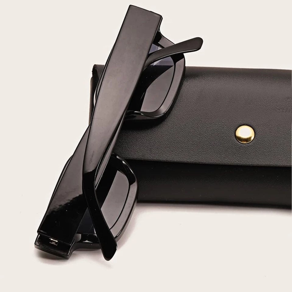 Square Frame Fashion Glasses