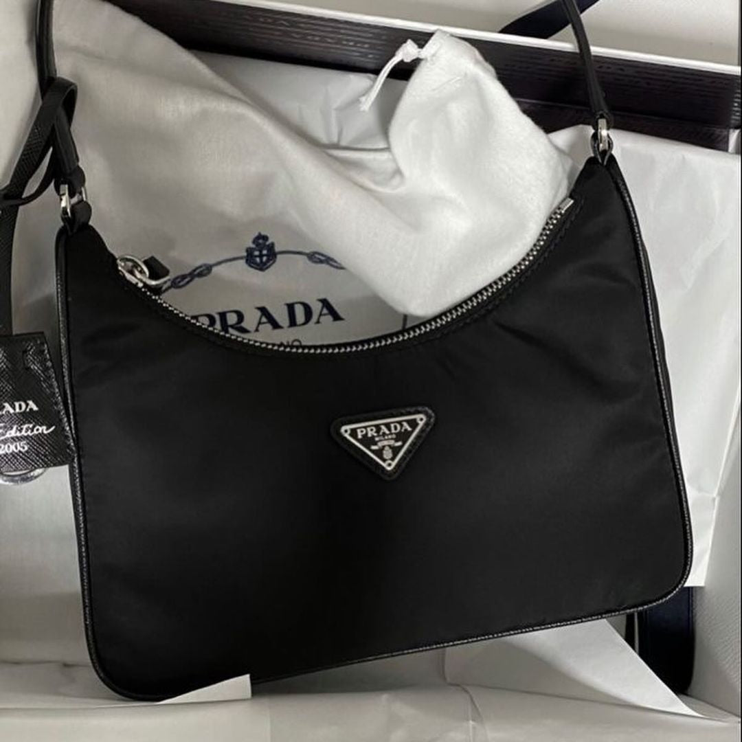 Black mini prada hand bag
