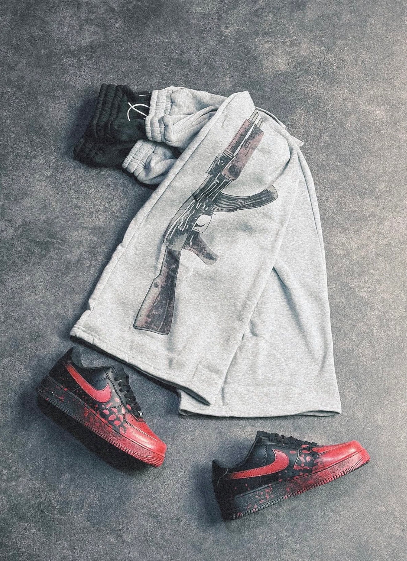 High-Waisted Graphic Sweatpants AK-47 Print