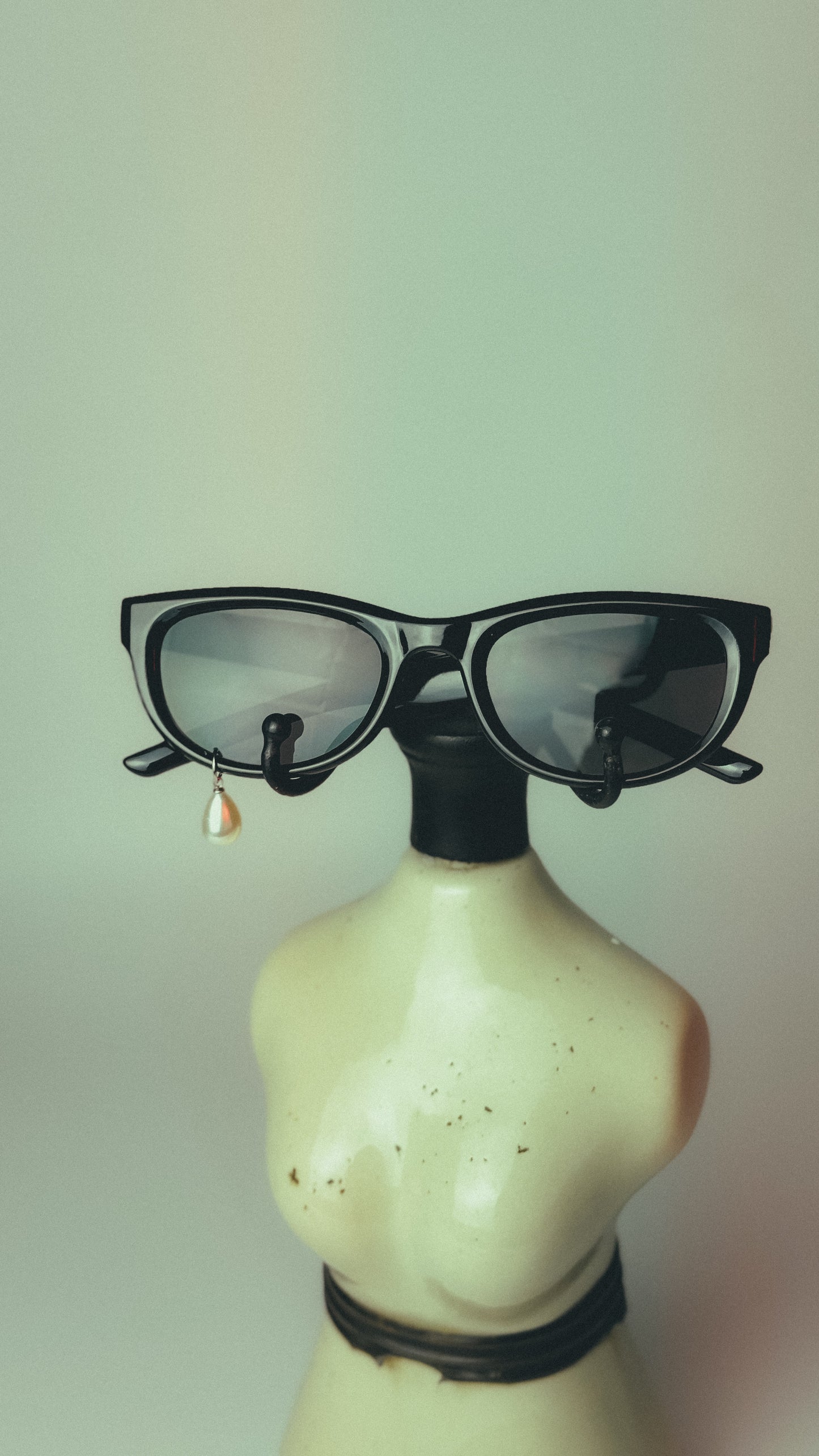 KIMHEKIM Pearl Tears Acetate Sunglasses