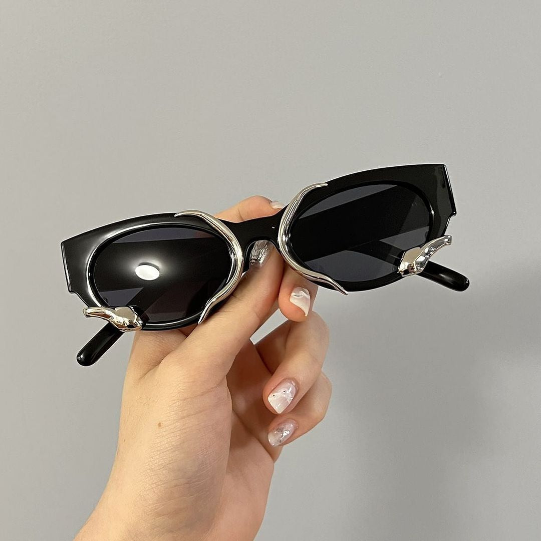 Snake Retro Oval Cat Eyes Sunglasses
