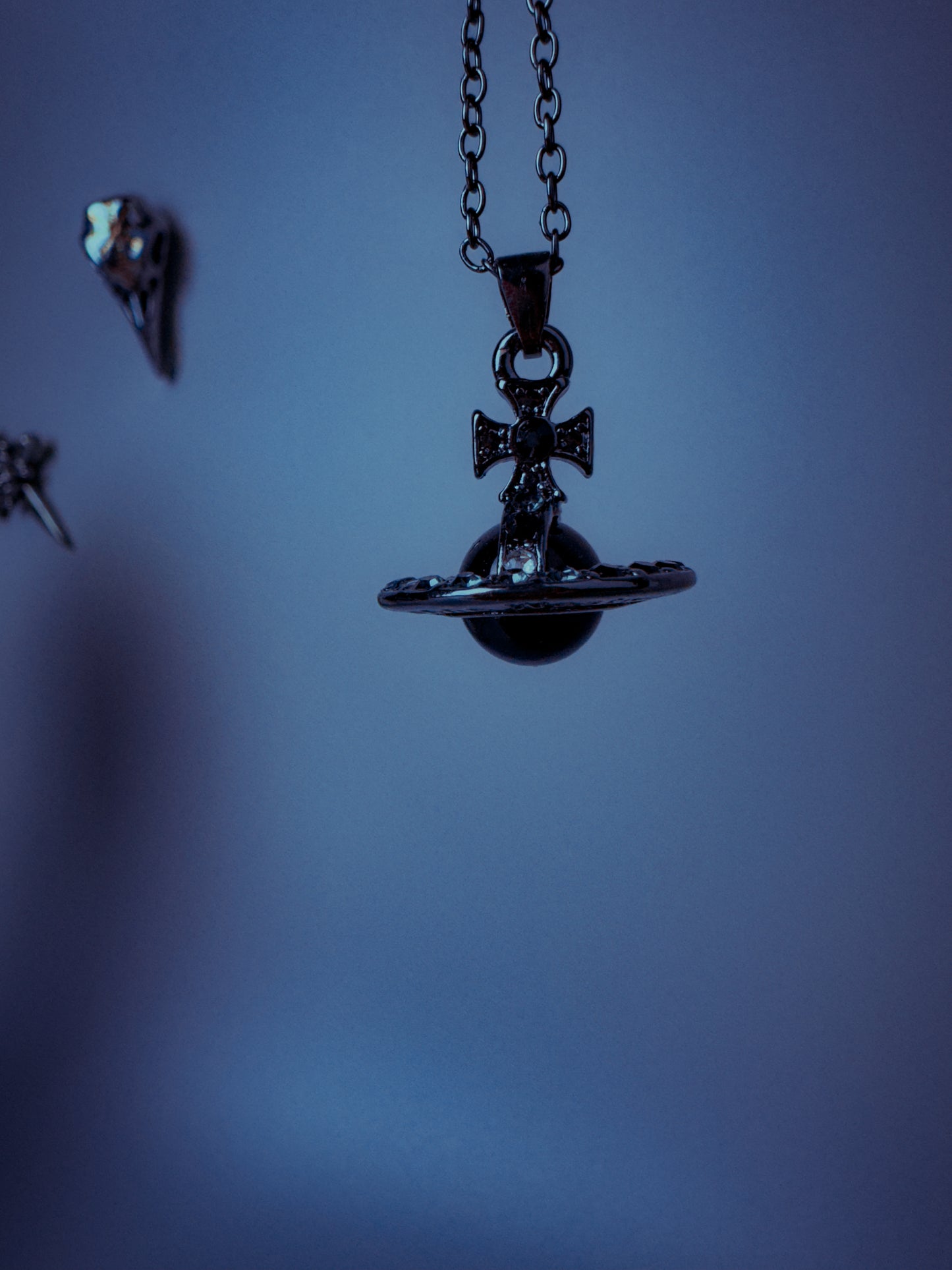 vivienne westwood orb necklace black