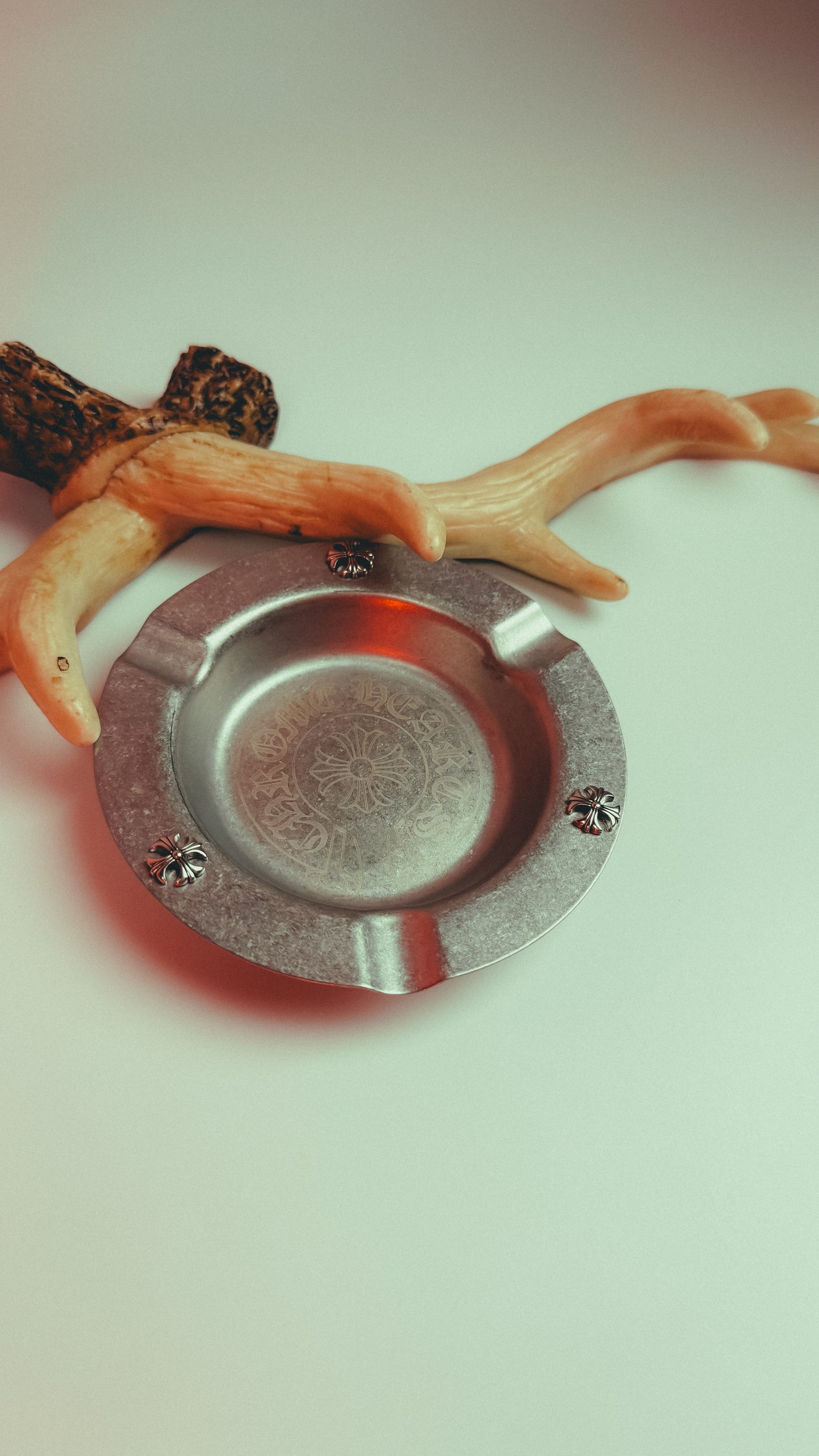 ⁨	⁨	Chrome Hearts Ashtray