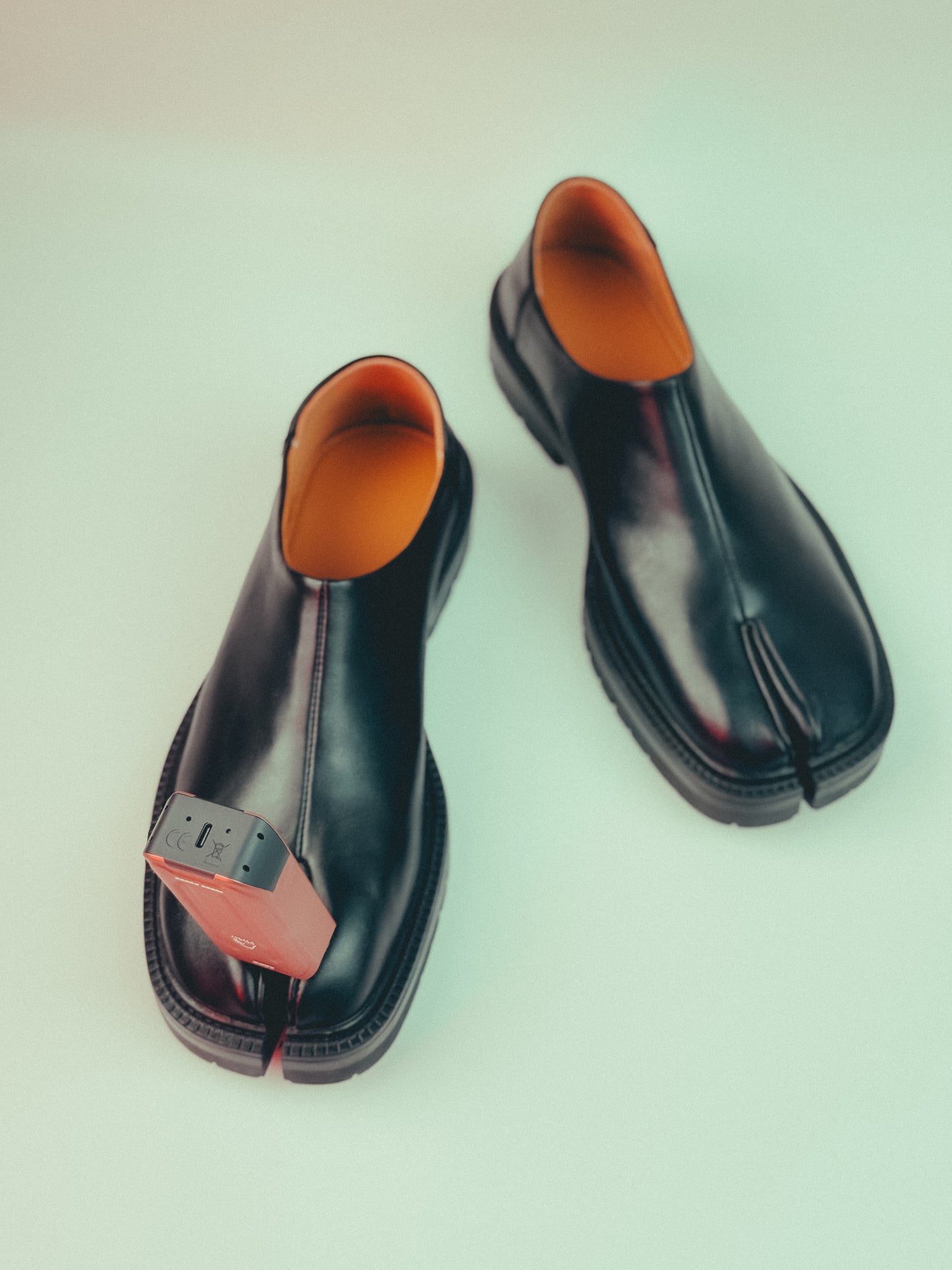 Tabi shoe form Maison Margiela Real Lather CowHide
