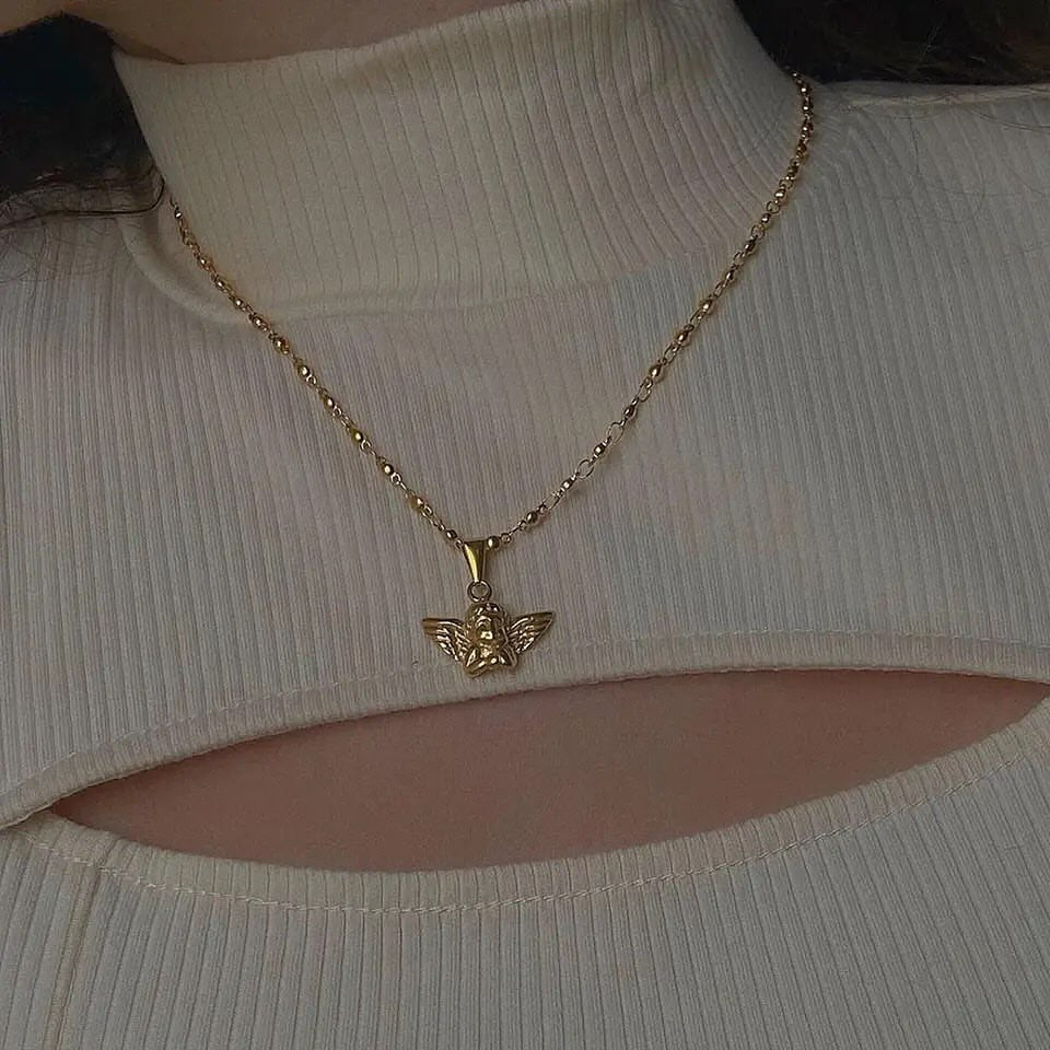 Vintage 90s gold necklace