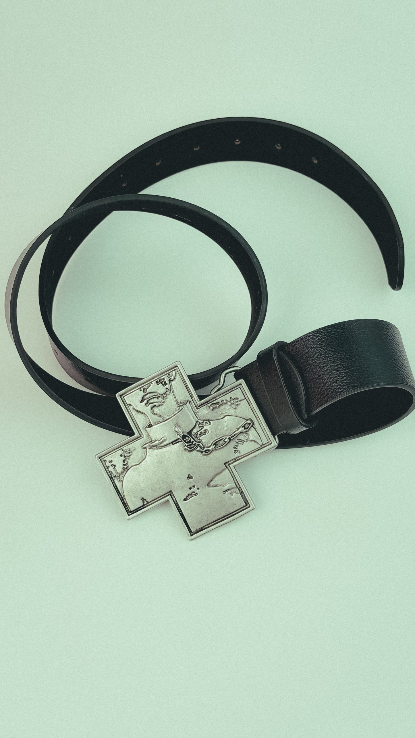 CHAINED BLACK NUBUCK BELT