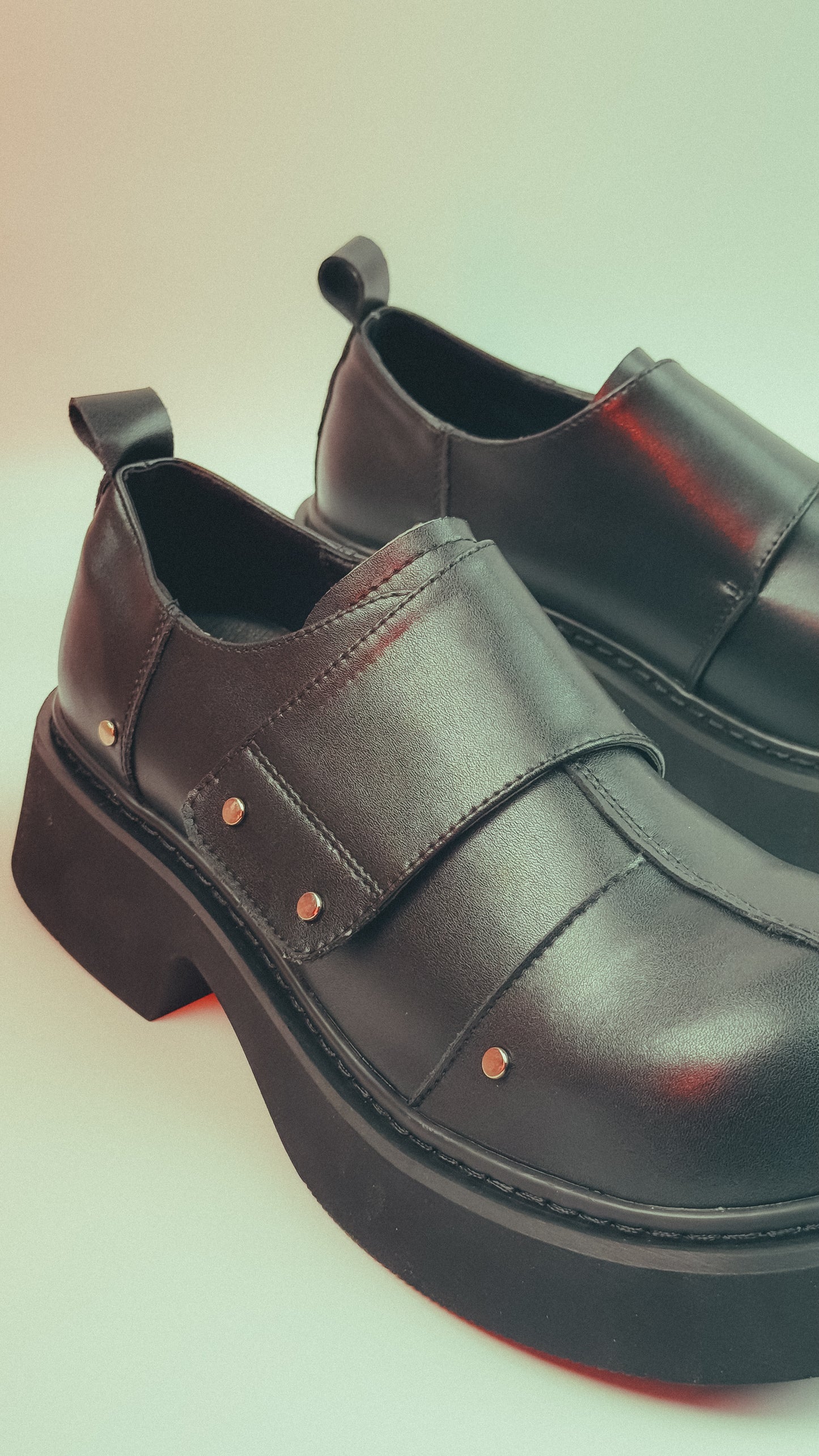 MILO RIVET PLATFORM LOAFERS