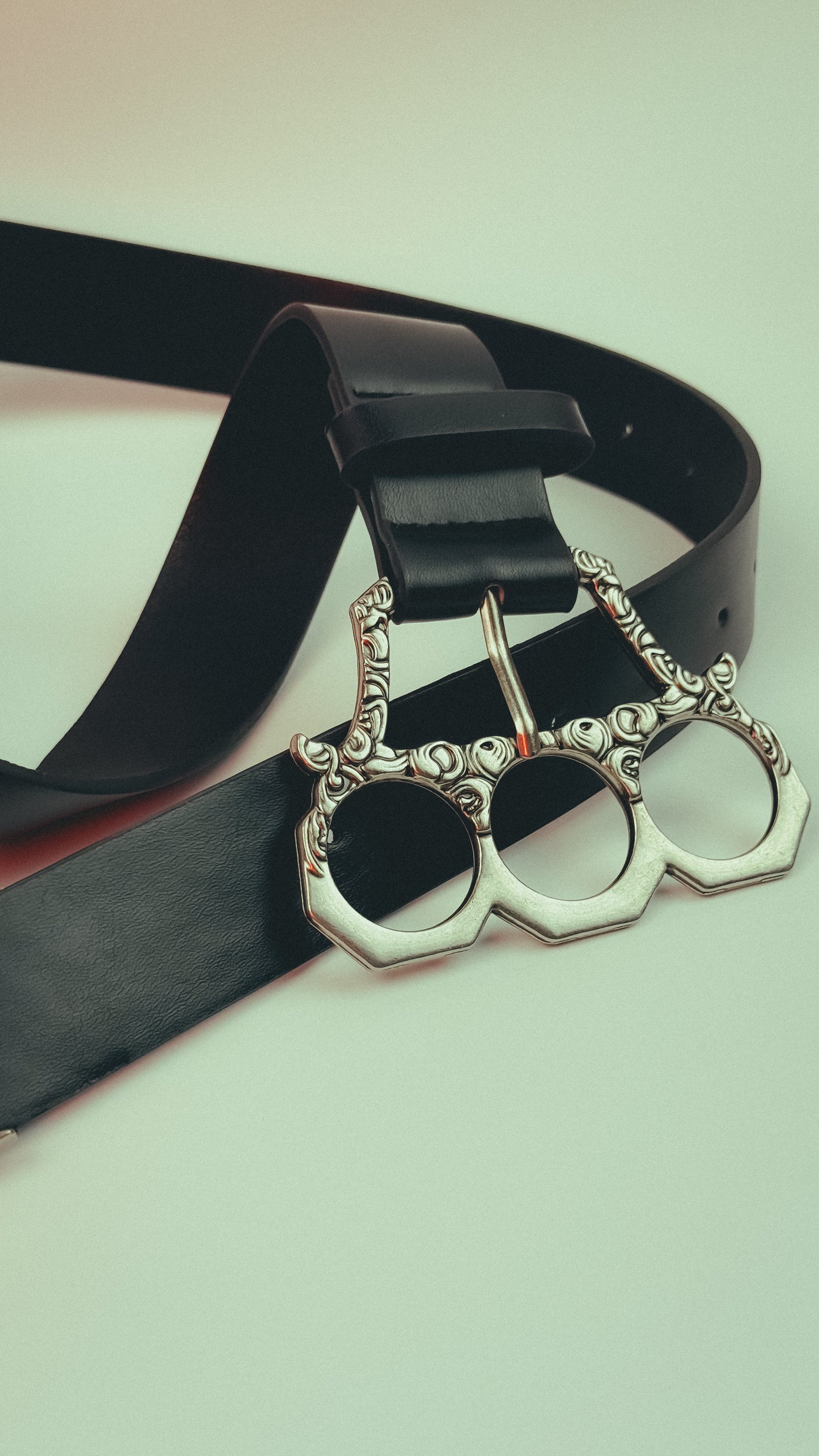 Vintage Knuckle Buckle Leather Belt