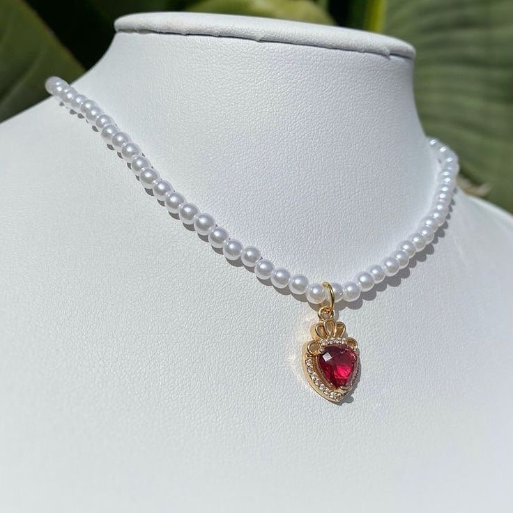 Red Crystal Heart Pendant Necklaces