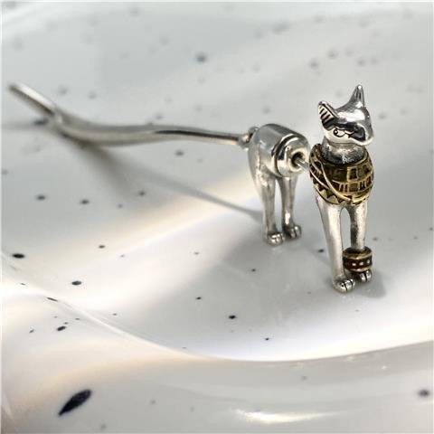 Egyptian pharaoh cat stud Earrings silver 925