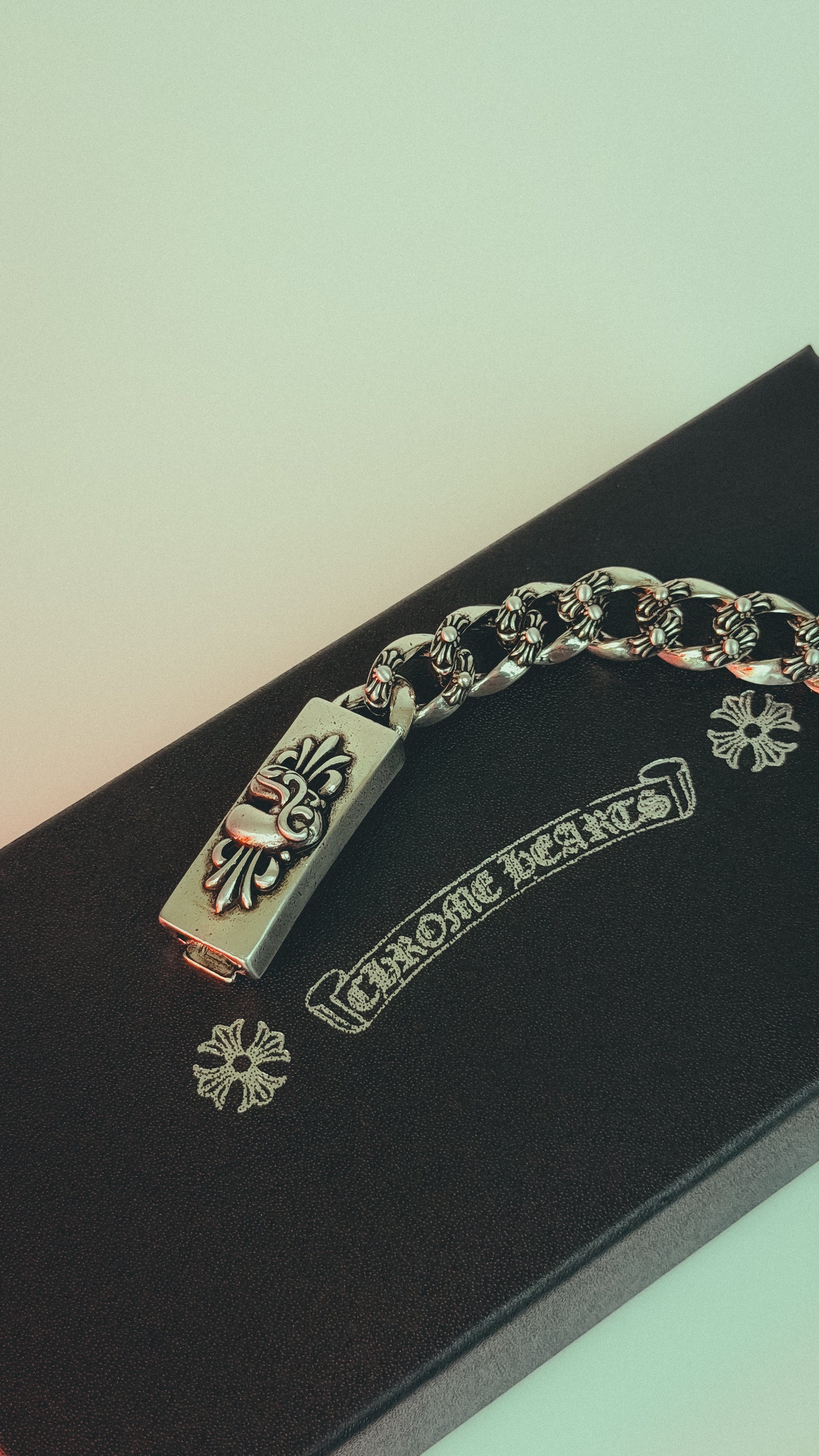 HEART FLORAL FANCY ID BRACELET.