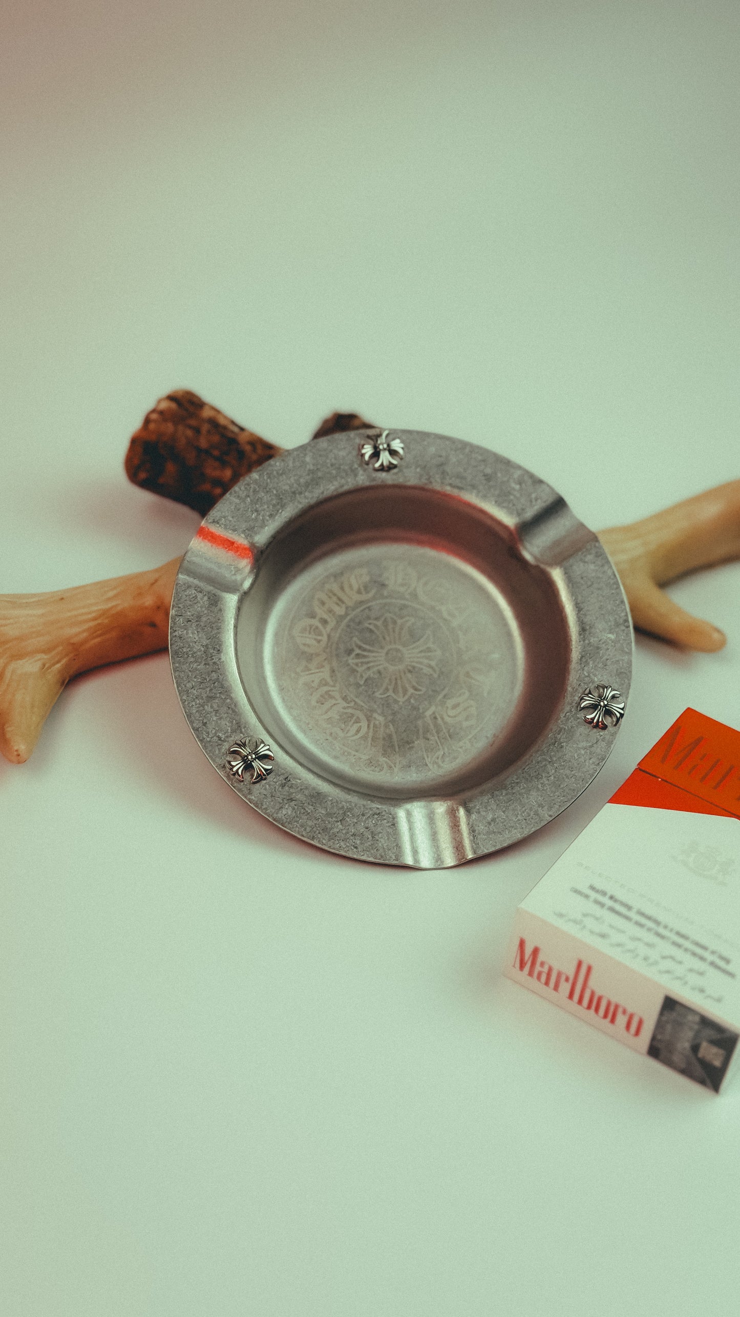 ⁨	⁨	Chrome Hearts Ashtray